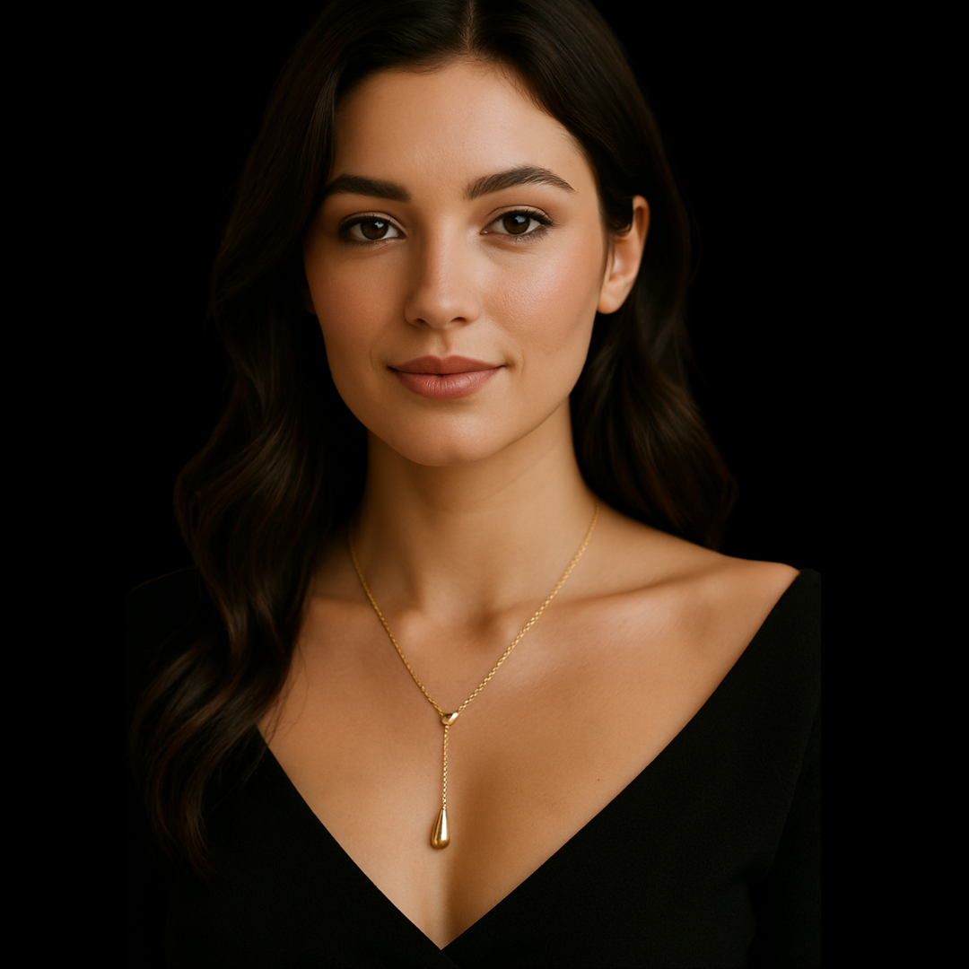 Evela TearDrop Necklace