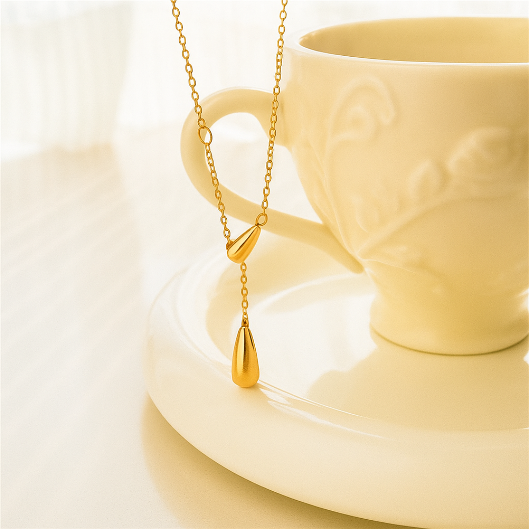 Evela TearDrop Necklace